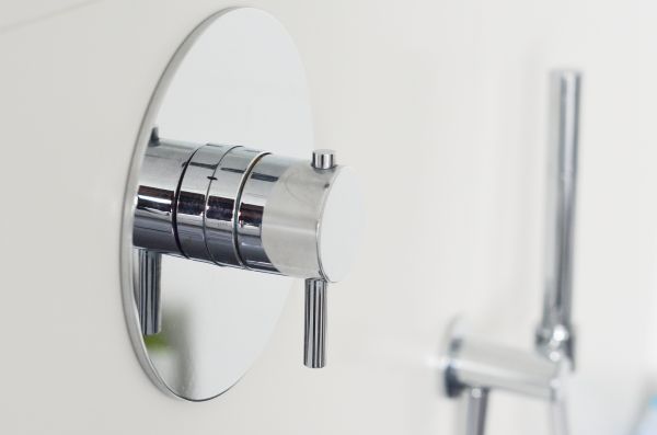 Cost of Shower Knob Replacement in Toledo